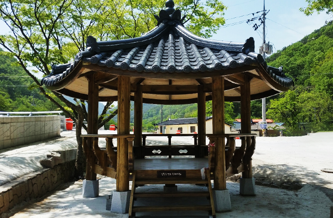 이미지:조경시설물 제조 및 시공